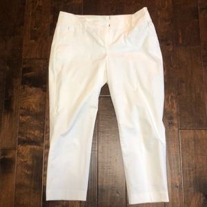 Ann Taylor white cropped pants